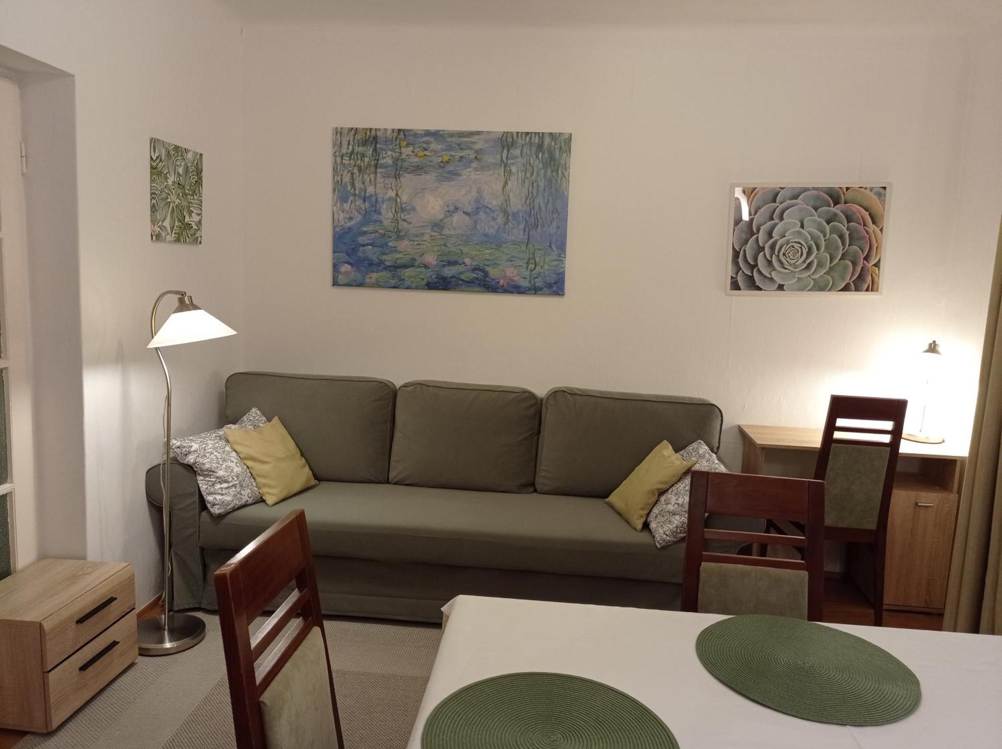 Zsuzsa Apartman Budapest Exteriör bild