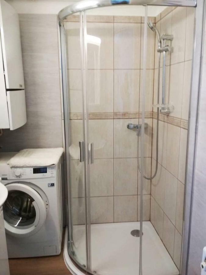 Zsuzsa Apartman Budapest Exteriör bild